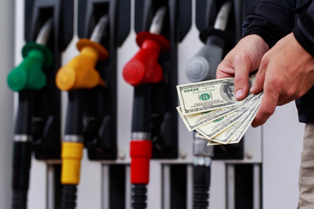 Fuel prices and car shipping
